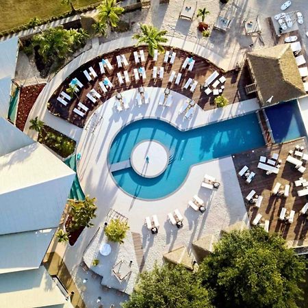 L Oralya - Blue Dream, Plage, Piscine, Restaurant Grand-Bourg  ภายนอก รูปภาพ